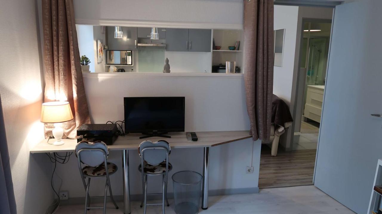 Apartment Le Balcon Victoria - Pepiniere & Canal -30m2